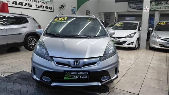 HONDA FIT 1.5 TWIST 16V FLEX 4P AUTOMÁTICO HONDA FIT 1.5 TWIST 16V FLEX 4P AUTOMÁTICO